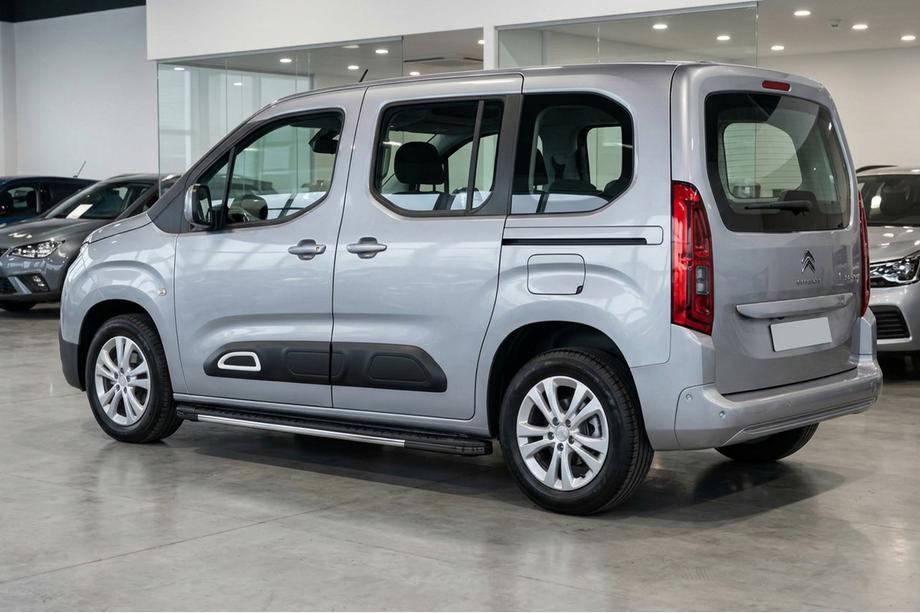 Citroen Berlingo/Multispace 2018– Bosphorus Grey zijsteps (set van 2, aluminium) Lange wielbasis Image