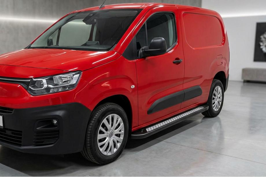 Opel Combo 2019– Side steps New Vision Black (2 stuks, aluminium) Lange wielbasis Image
