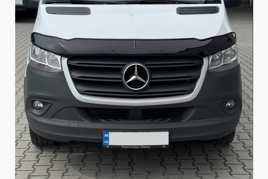 Mercedes Sprinter W907/W910 2018– Motorkapdeflector (EuroCap) Foto 1