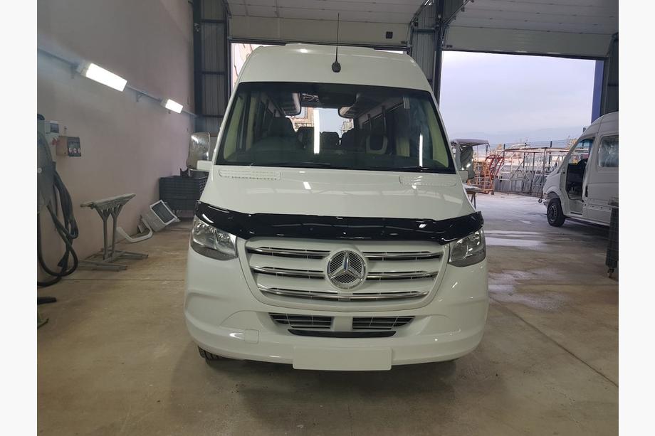 Mercedes Sprinter W907/W910 2018– Motorkapdeflector (EuroCap) Foto 6