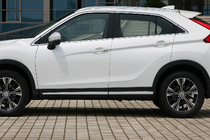 Mitsubishi Eclipse Cross 2017– OmsaLine deurstrips (4 st., RVS) foto 1