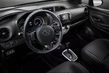 Review van de vernieuwde subcompacte hatchback Toyota Yaris foto 9