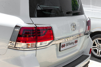 Toyota Land Cruiser 200 2007–2021 Chromen achterlichtcovers (2015+, 4-delig, kunststof) foto 1