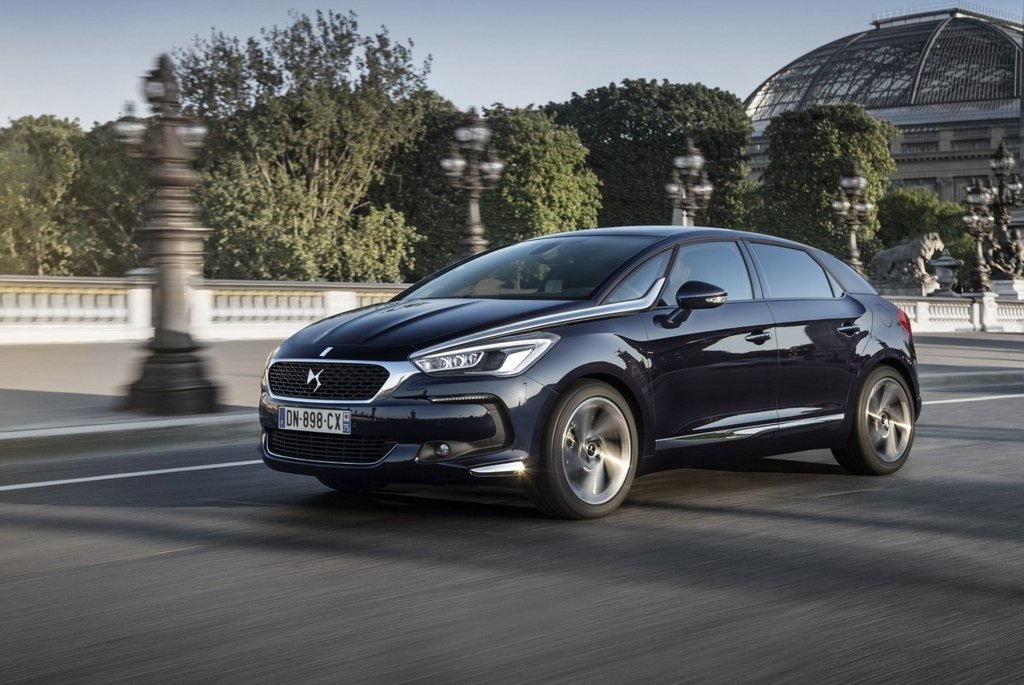 Vernieuwde vijfdeurs hatchback Citroen DS5