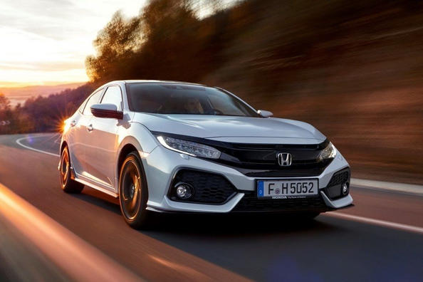 Test van de vijfdeurs hatchback Honda Civic 5D