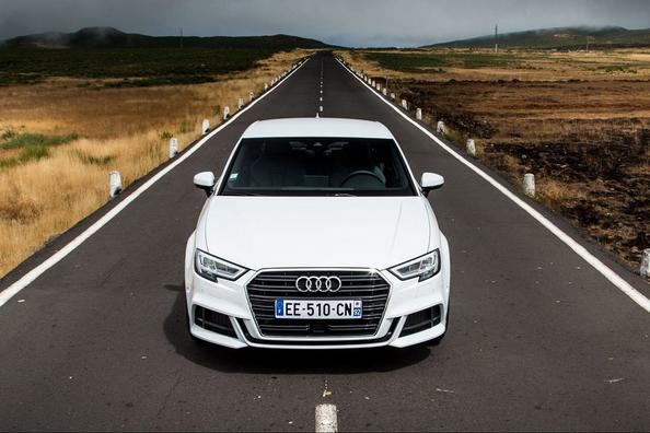 Review van de compacte sedan Audi A3