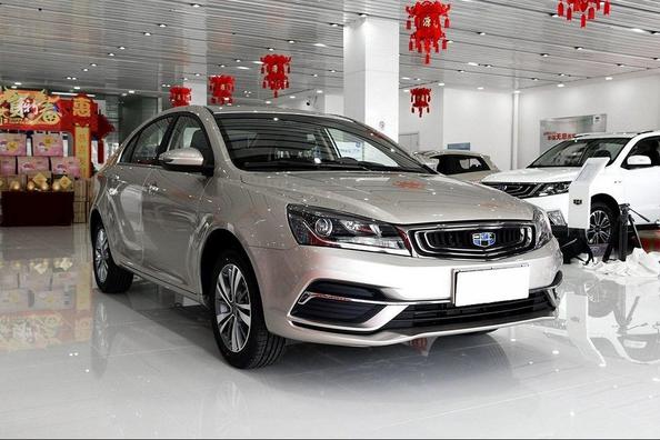 Review van de vernieuwde Geely Emgrand 7 sedan