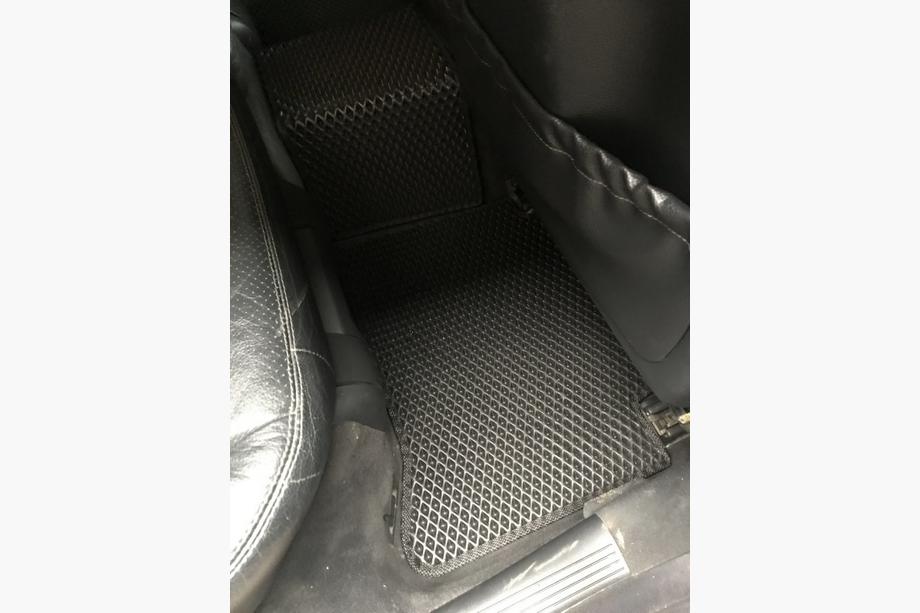 Mercedes E-class W211 2002–2009 EVA automatten (zwart) Foto 6