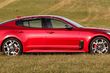 Review van de full-size liftback KIA Stinger foto 2