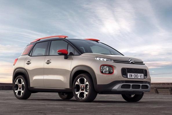 Compacte stedelijke crossover: Citroen C3 Aircross