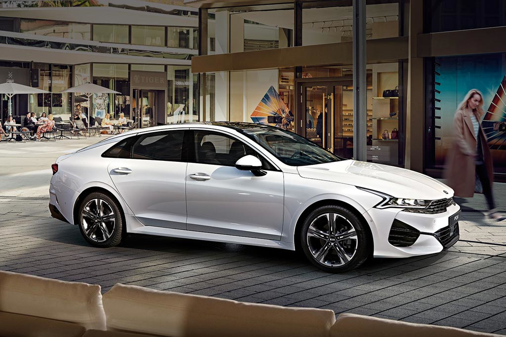 Nieuwe generatie van de KIA Optima sedan