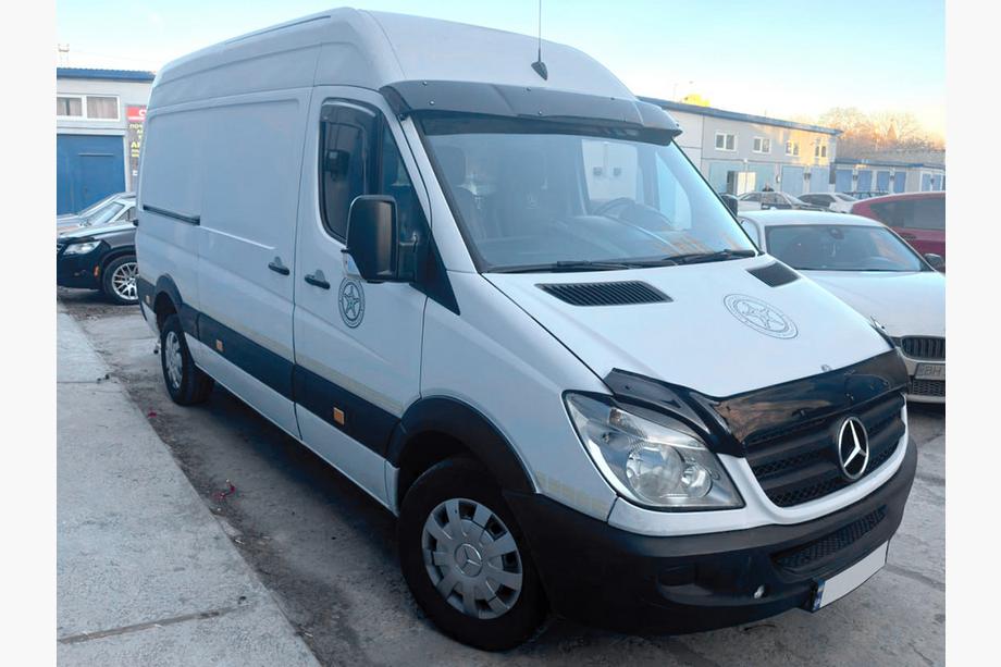 Mercedes Sprinter W906 2006–2018 Motorkapdeflector 2006-2013 (EuroCap) Foto 8