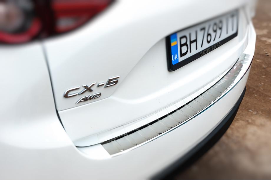 Mazda CX-5 2017–2025 RVS sierlijst voor achterbumper Carmos (RVS) Image