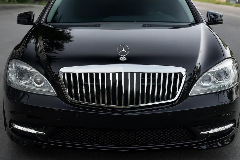 Mercedes S-сlass W221 2005–2013 Radiateurgrille Maybach V1 (2009-2013) Image