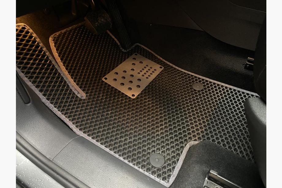 Volkswagen Sharan 2010–2023 Polyurethaan automatten (3 rijen, EVA, zwart) Foto 3