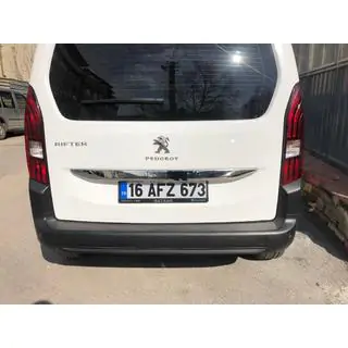 RVS sierstrip boven kentekenplaat foto 3