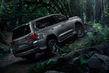 Premium vierwielaangedreven SUV Lexus LX foto 3