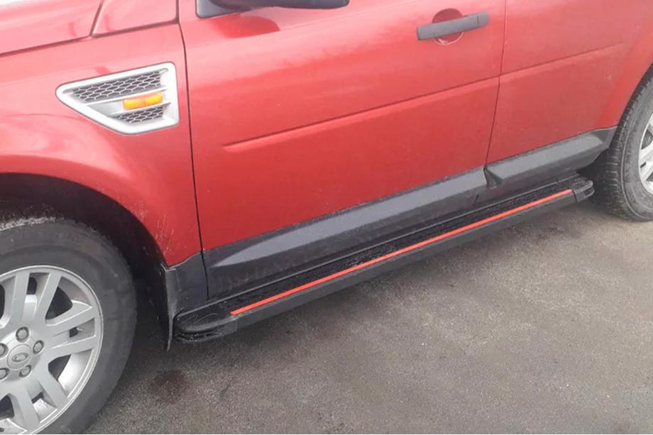 Land Rover Freelander II 2006–2014 Side steps Maya Red (2 stuks, aluminium) Image