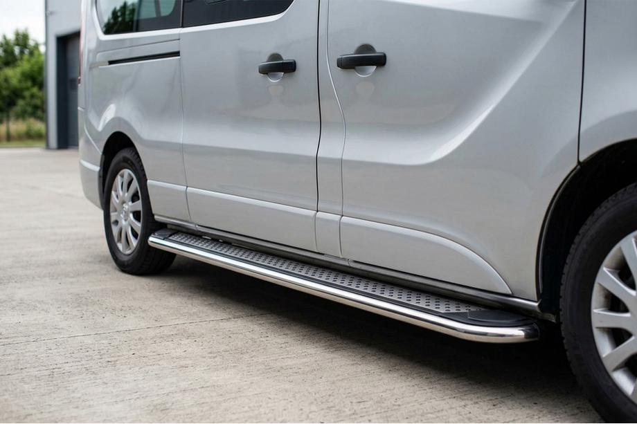 Opel Vivaro 2001–2015 Zijtreden Maydos V2 (2 st., aluminium/RVS) Image
