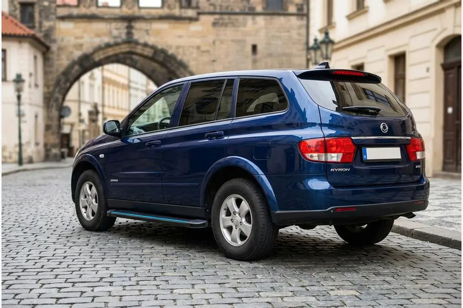 SsangYong Kyron 2005–2014 Maya Blue sidesteps (2 stuks, aluminium) Image