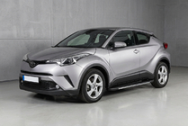 Toyota C-HR 2016–2023 Bosphorus Grey zijsteps (set van 2, aluminium) foto 1