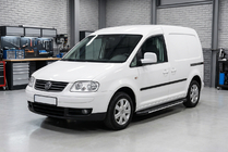 Volkswagen Caddy 2004–2010 Bosphorus Grey zijsteps (set van 2, aluminium) Standaard basis foto 1