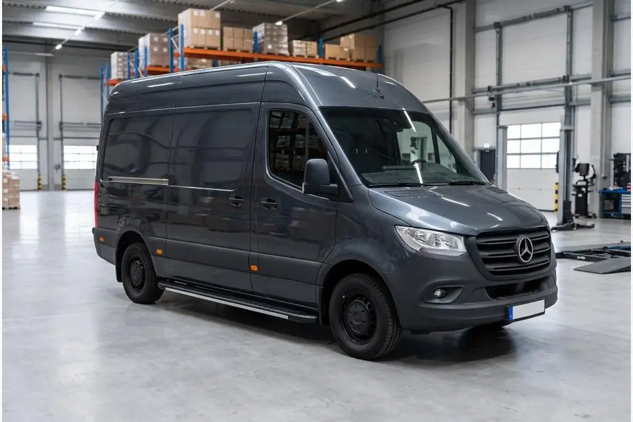 Mercedes Sprinter W907/W910 2018– Bosphorus Grey zijsteps (set van 2, aluminium) Image