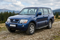 Mitsubishi Pajero Wagon III 1999–2006 Bosphorus Grey zijsteps (set van 2, aluminium) foto 1