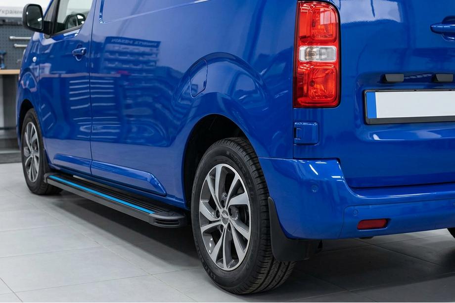 Citroen Jumpy/Dispatch 2017– Maya Blue sidesteps (2 stuks, aluminium) Image