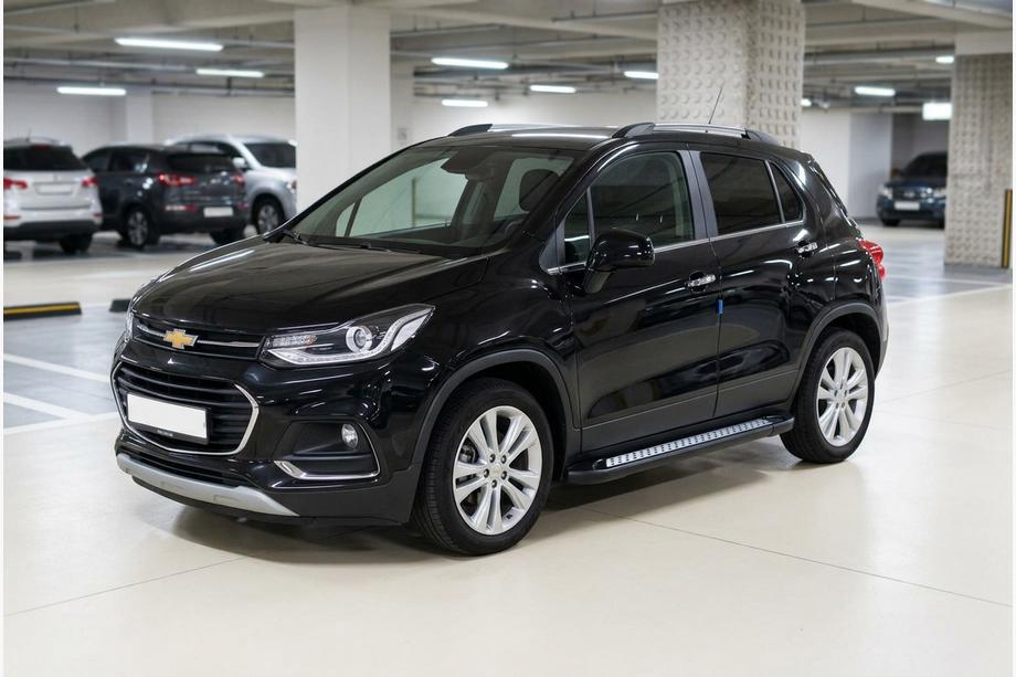 Chevrolet Trax 2012–2023 Side steps New Vision Black (2 stuks, aluminium) Image