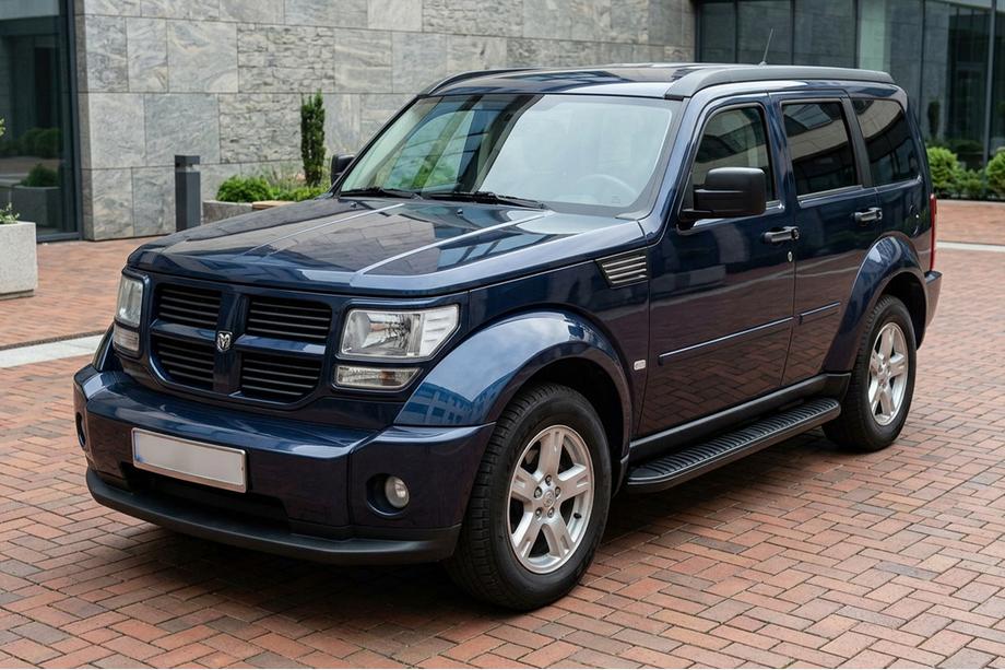 Dodge Nitro 2006–2011 Side steps Tayga Black (2 stuks, aluminium) Image