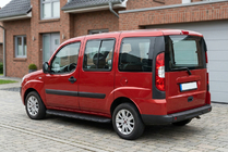 Fiat Doblo I 2005–2010 Side steps Tayga Black (2 stuks, aluminium) foto 1
