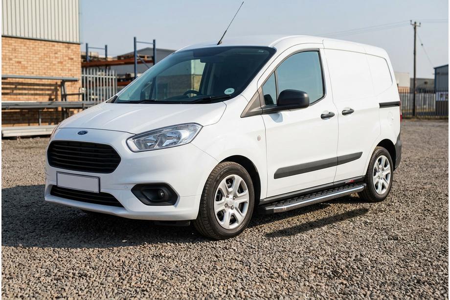 Ford Courier 2014–2023 BlackLine zijsteps (2 stuks, aluminium) Image