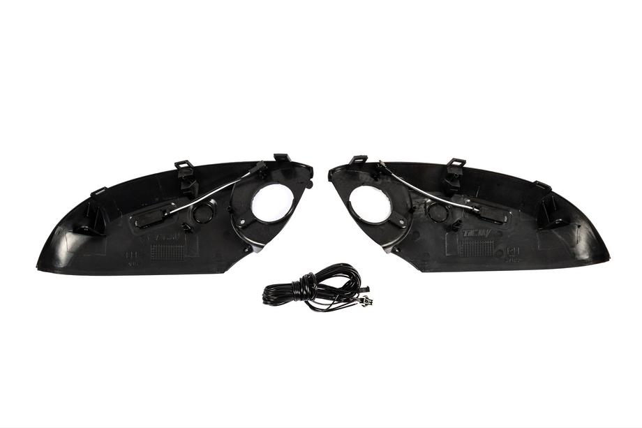 Toyota Land Cruiser 200 2007–2021 Onderste spiegelkap (met LED-verlichting) Foto 4