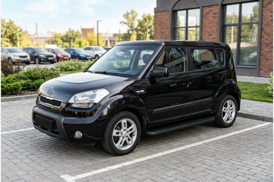 Kia Soul I 2008–2013 Side steps Tayga Black (2 stuks, aluminium) Image