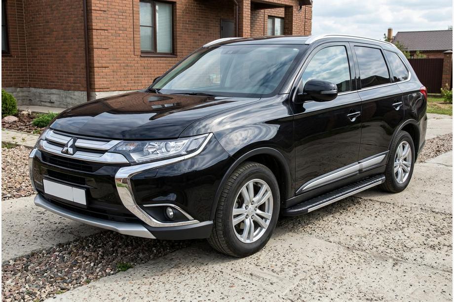 Mitsubishi Outlander 2012–2021 Bosphorus Grey zijsteps (set van 2, aluminium) Image