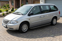 Chrysler Voyager 2001–2007 Side steps Tayga Black (2 stuks, aluminium) foto 1