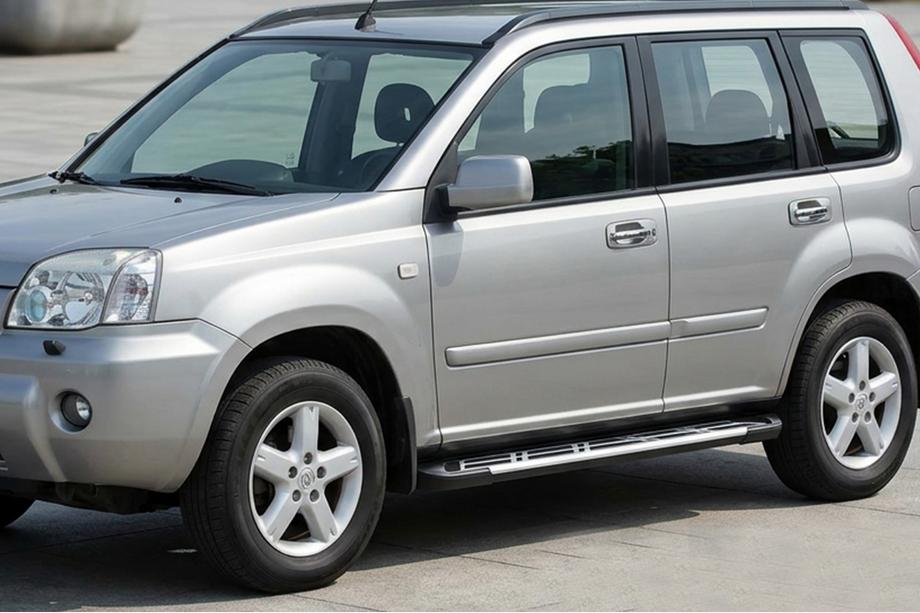 Nissan X-trail T30 2002–2007 Sunrise sidesteps (2 st., aluminium) Image