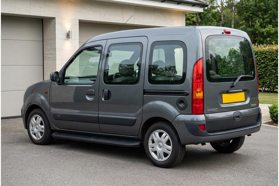 Renault Kangoo 1998–2008 Side steps Tayga Black (2 stuks, aluminium) Image