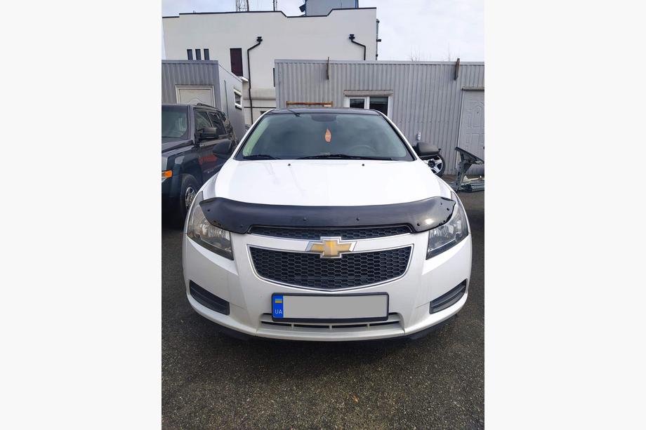 Chevrolet Cruze 2009–2015 Motorkapdeflector (Eurocap) Image