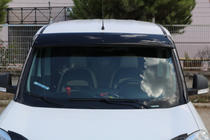 Fiat Doblo II 2010–2022 Voorruitvizier (zwart hoogglans, 5 mm) foto 4