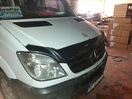 Mercedes Sprinter W906 2006–2018 Motorkapdeflector carbonlook 2006-2013 (EuroCap) foto 4
