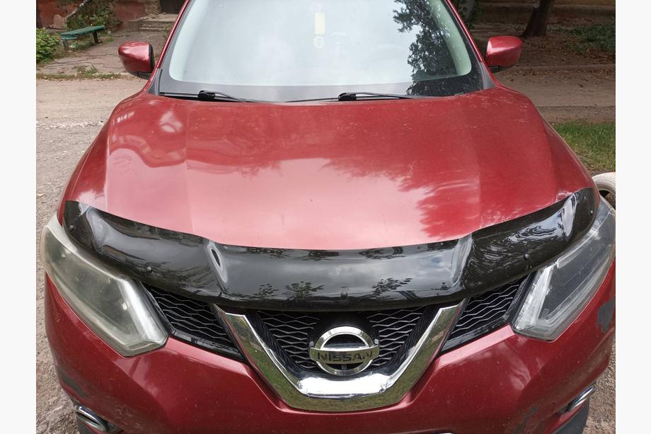 Nissan X-trail T32/Rogue 2014–2021 Motorkapdeflector (EuroCap) Image