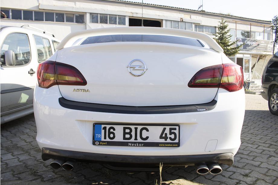 Opel Astra J 2009–2015 Achterbumper diffuser EuroCap (Sedan, ABS) Foto 2