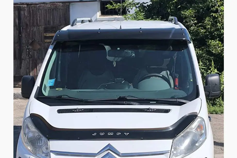 Citroen Jumpy 2007–2017 Voorruitvizier (zwart hoogglans, 5 mm) Image
