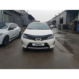 Motorkapdeflector (EuroCap) Toyota Auris 2012–2018 foto 2