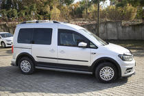 Volkswagen Caddy 2015–2020 Set sierlijsten en wielkastverbreders foto 5