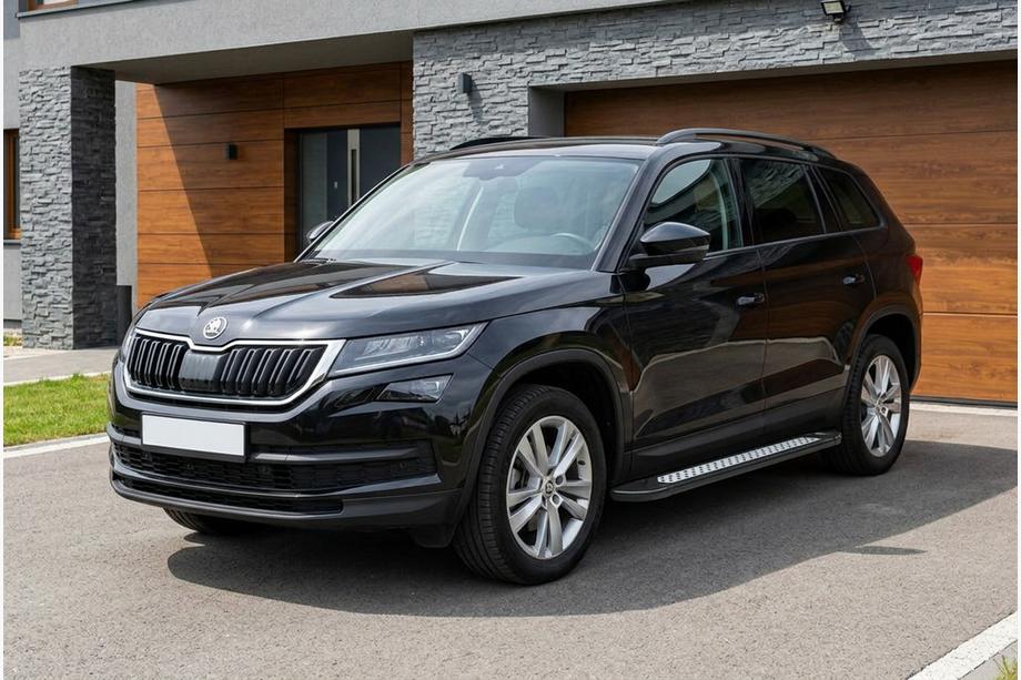 Skoda Kodiaq 2016–2023 Side steps New Vision Black (2 stuks, aluminium) Image