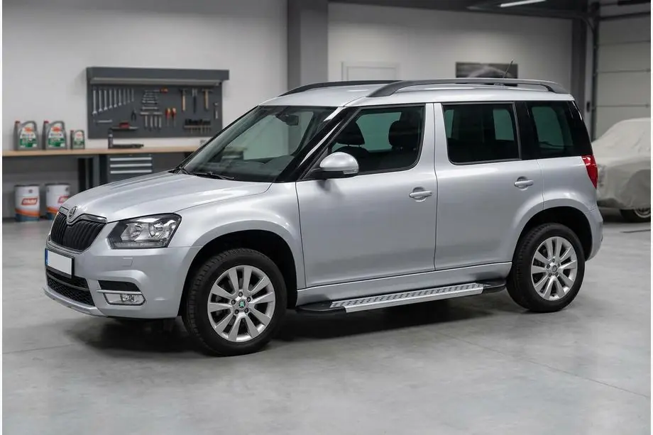 Skoda Yeti 2009–2017 Side steps New Vision Grey (2 stuks, aluminium) Image