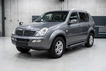 SsangYong Rexton I 2001–2017 Side steps New Vision Black (2 stuks, aluminium) foto 1